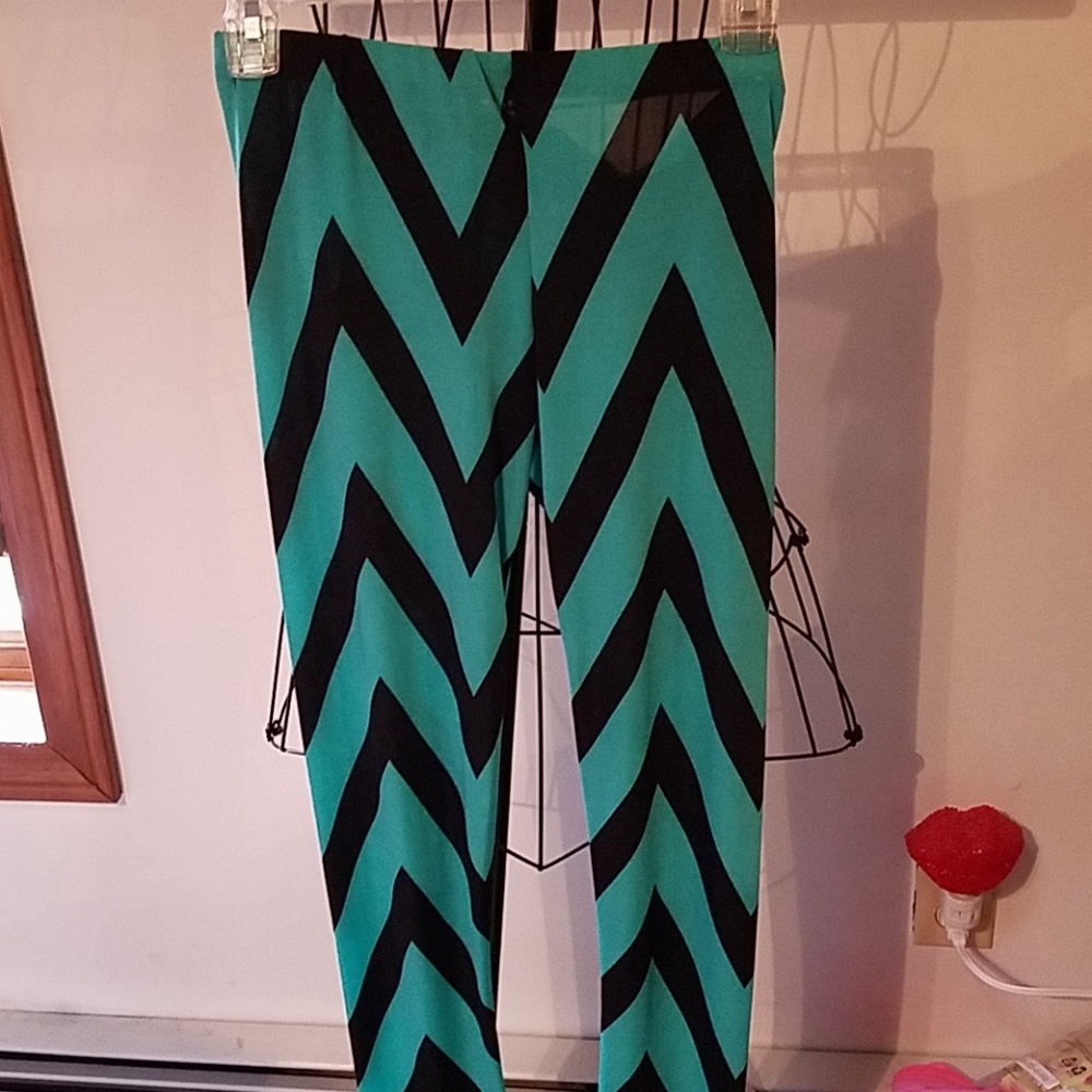 What's Hot leggings